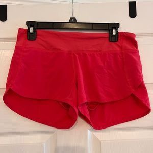 Lululemon Speed Up shorts low rise 2.5 coral color